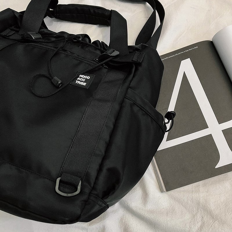 メンズナイロン防水バッグ,ラージショルダーバッグ,有名ブラン - Streetwear Brand Famous のレビューと価格